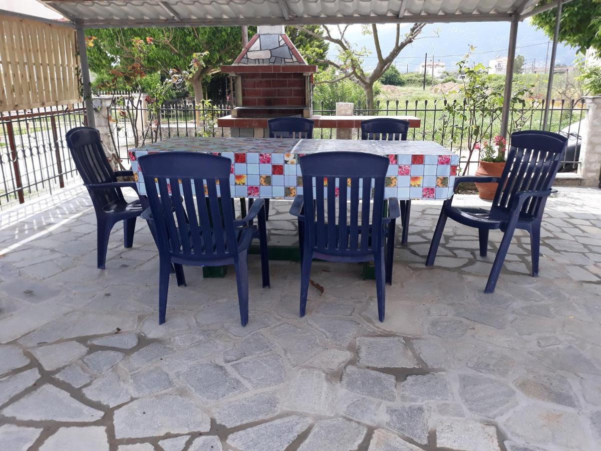 Apartamento Kaiafas Luxury Philoxenia Néa Péramos Exterior foto